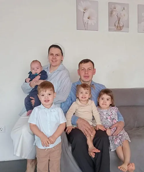 Молодые родители Кулундинского района Алтая получили единовременную выплату