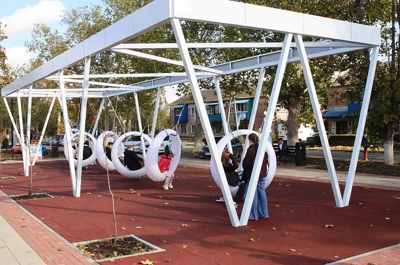 В&nbsp;кубанском поселке Венцы открыли семейный сквер