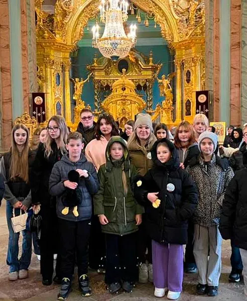 Школьники из&nbsp;Магаданской области побывали в&nbsp;Санкт-Петербурге