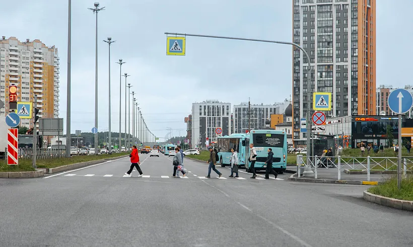 В&nbsp;Санкт-Петербурге обновили более 7&nbsp;км Парашютной улицы