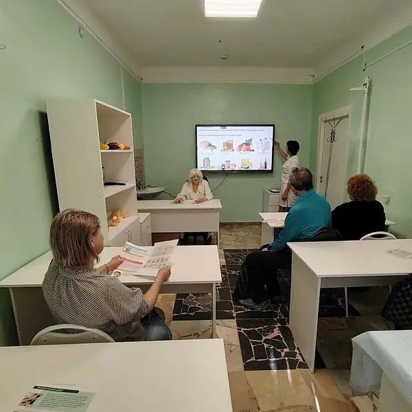 Более 6,5&nbsp;тысячи жителей Саратовской области обучились в&nbsp;школах диабета