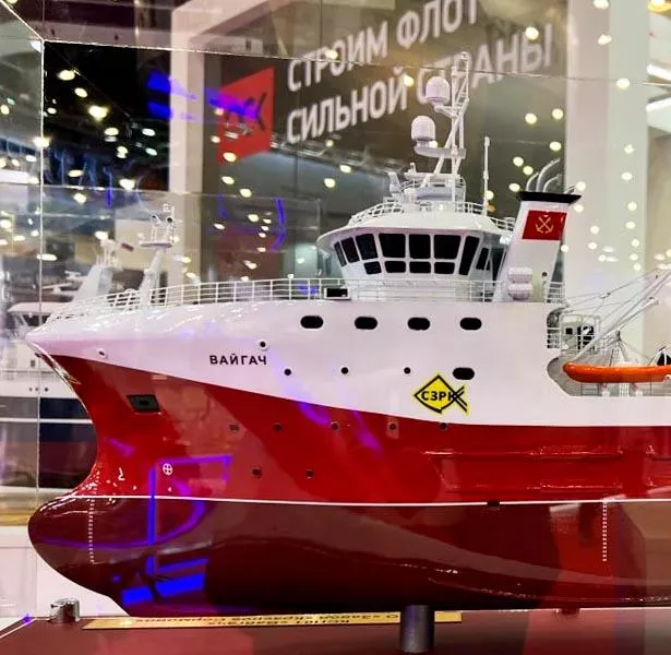 Нижегородский судостроительный завод презентовал краболов &laquo;Вайгач&raquo;