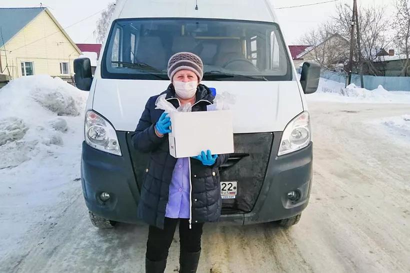 Мобильные бригады доставили в&nbsp;больницы 40&nbsp;жителей отдаленных сел Алтая