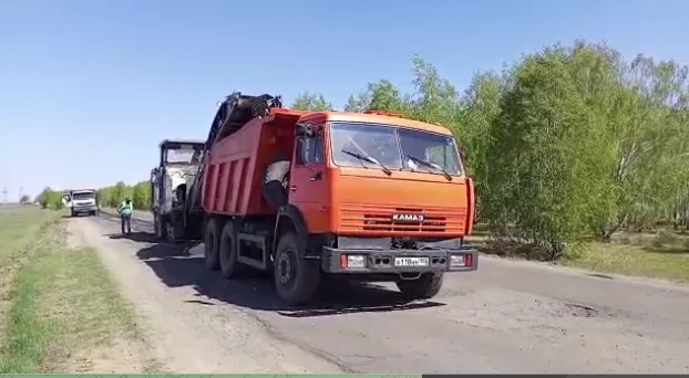 В&nbsp;Омской области продолжается ремонт объездной дороги поселка Полтавка