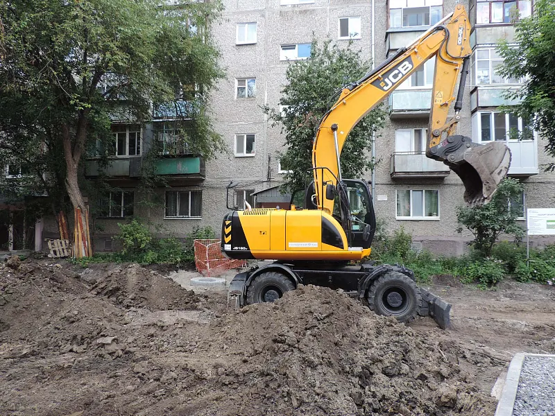 В&nbsp;Тюмени благоустраивают двор на&nbsp;улице Широтной