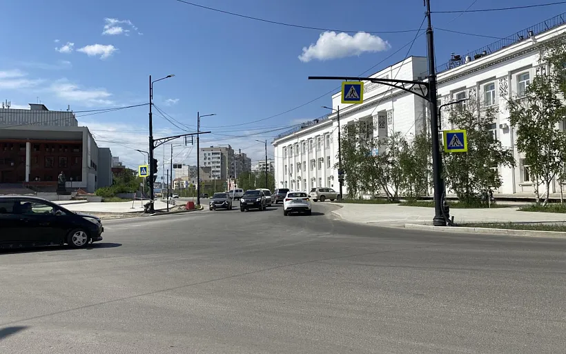 Главную дорогу Якутска отремонтируют до&nbsp;конца года