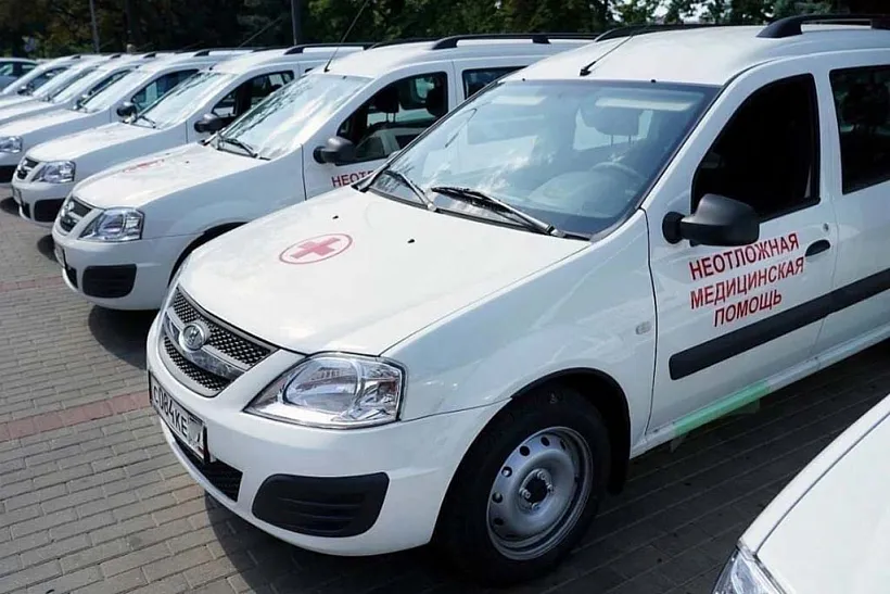 В&nbsp;больницу Горячего Ключа поступили два новых автомобиля
