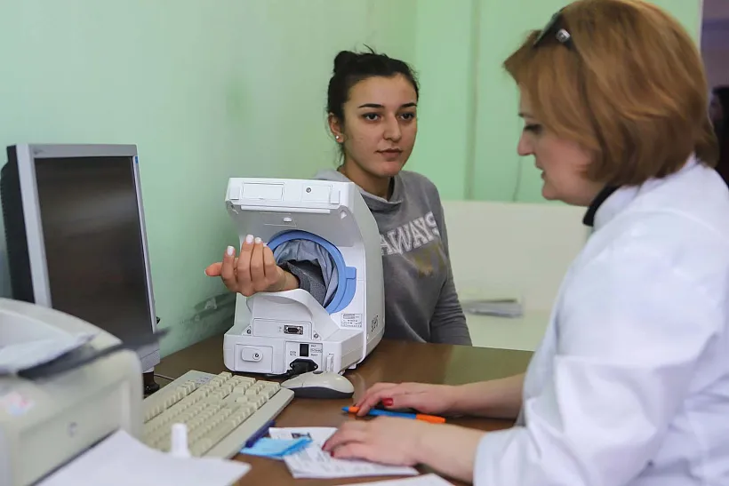 Детская больница в&nbsp;Ярославле получила бесконтактный тонометр