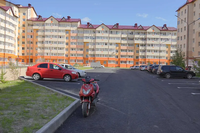В&nbsp;Югорске обустроили автостоянки