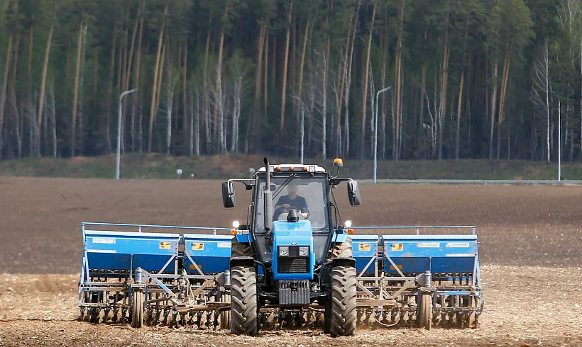 Лecхозы Саратовской области оснастили новой техникой