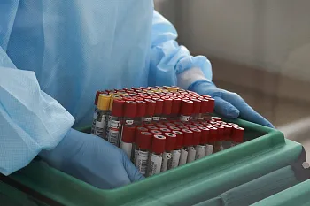 Поймать и&nbsp;обезвредить: как&nbsp;нацпроект помогает бороться с&nbsp;гепатитом С