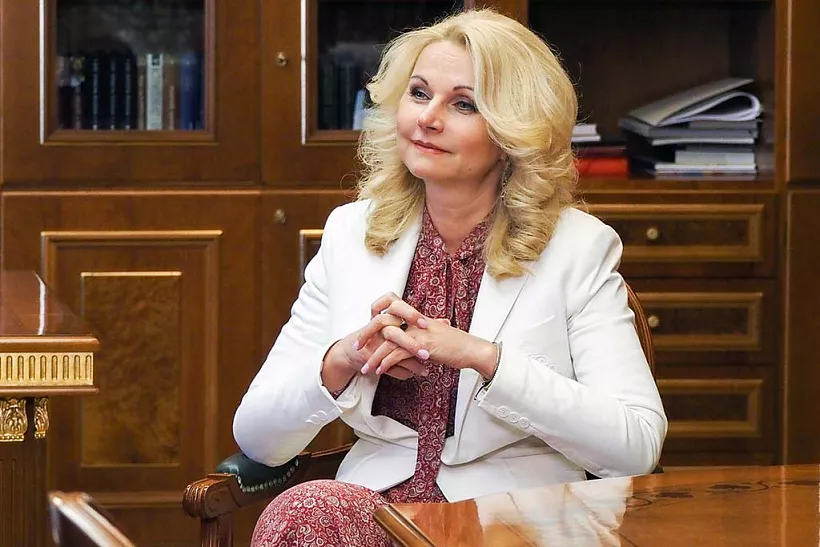 Голикова: выплаты в&nbsp;10&nbsp;тыс. рублей выделят на&nbsp;19,5&nbsp;млн детей школьного возраста