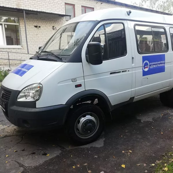 Брянские мобильные бригады помогают пожилым людям добраться до&nbsp;больницы