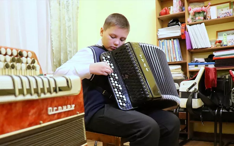 Школа искусств в&nbsp;Инте Республики Коми получила два новых баяна