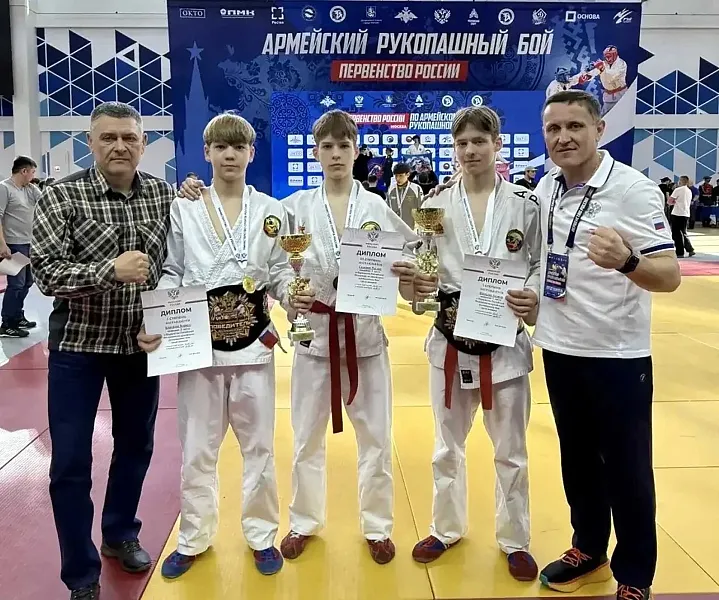 Жители Саратовской области взяли 3&nbsp;медали на&nbsp;турнире по&nbsp;рукопашному бою