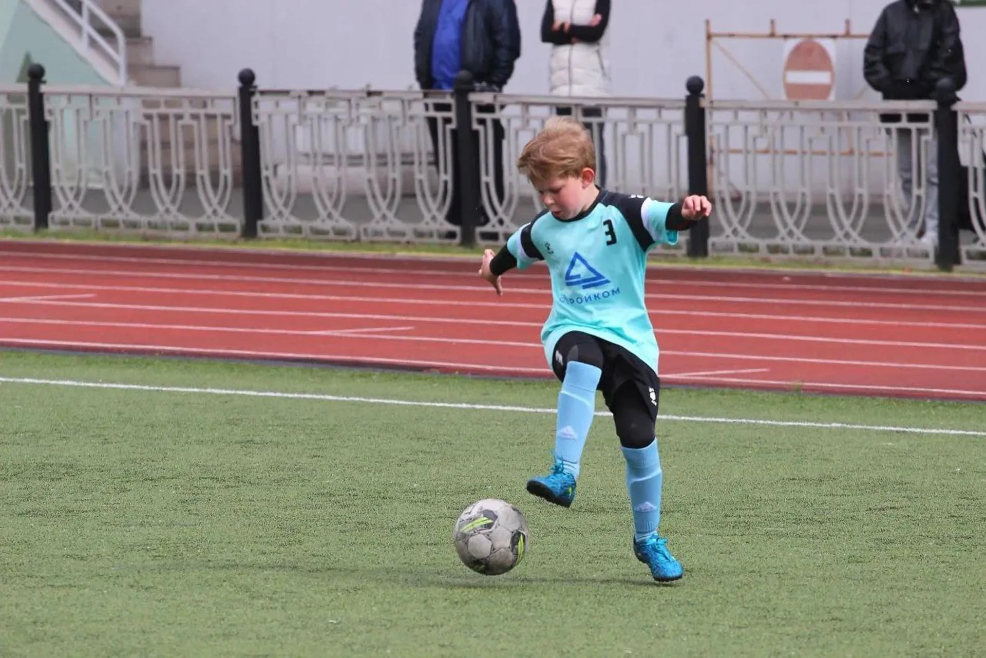 От опытов до открытий: как проходит конкурс «Наука. Территория героев»