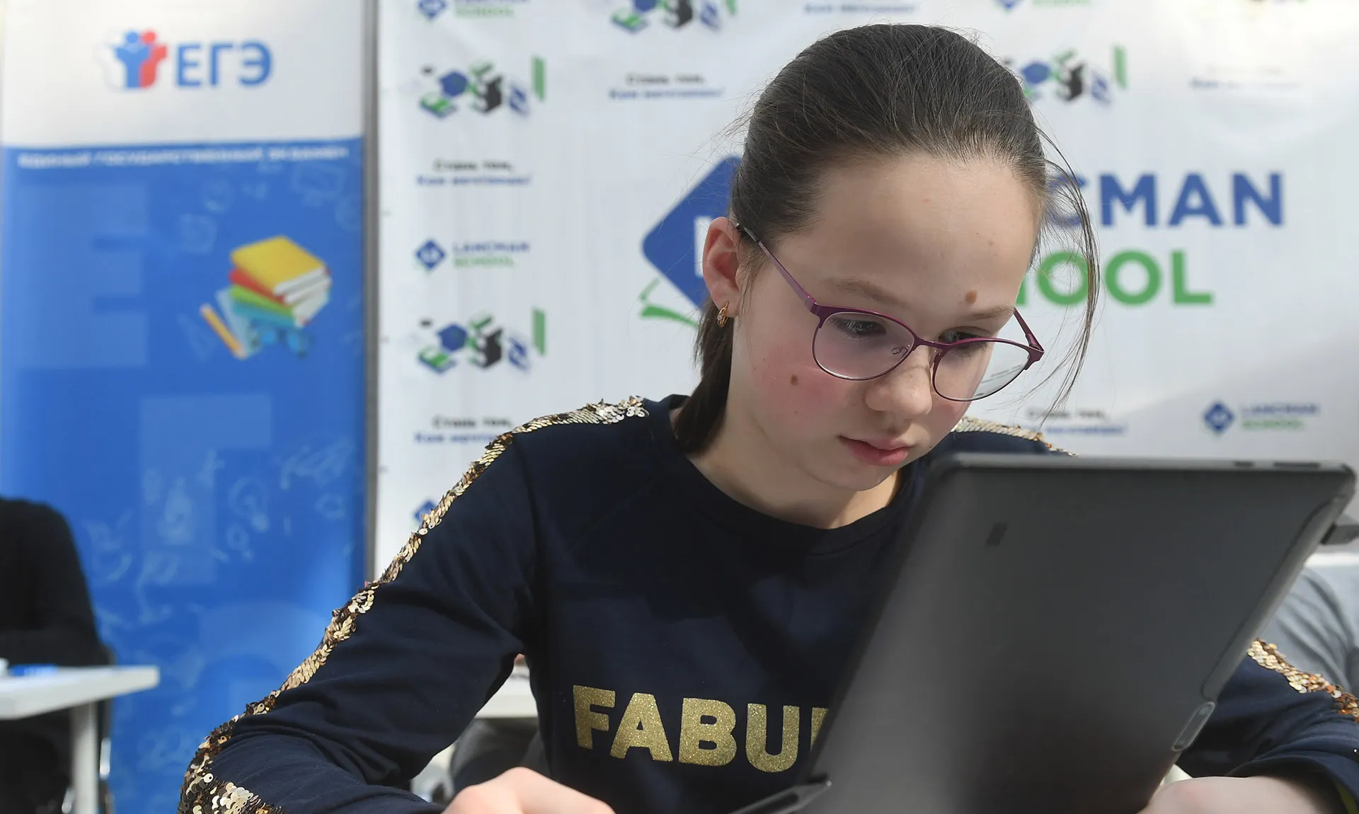 Экскурс в профессию: как школьникам и студентам начать строить карьеру