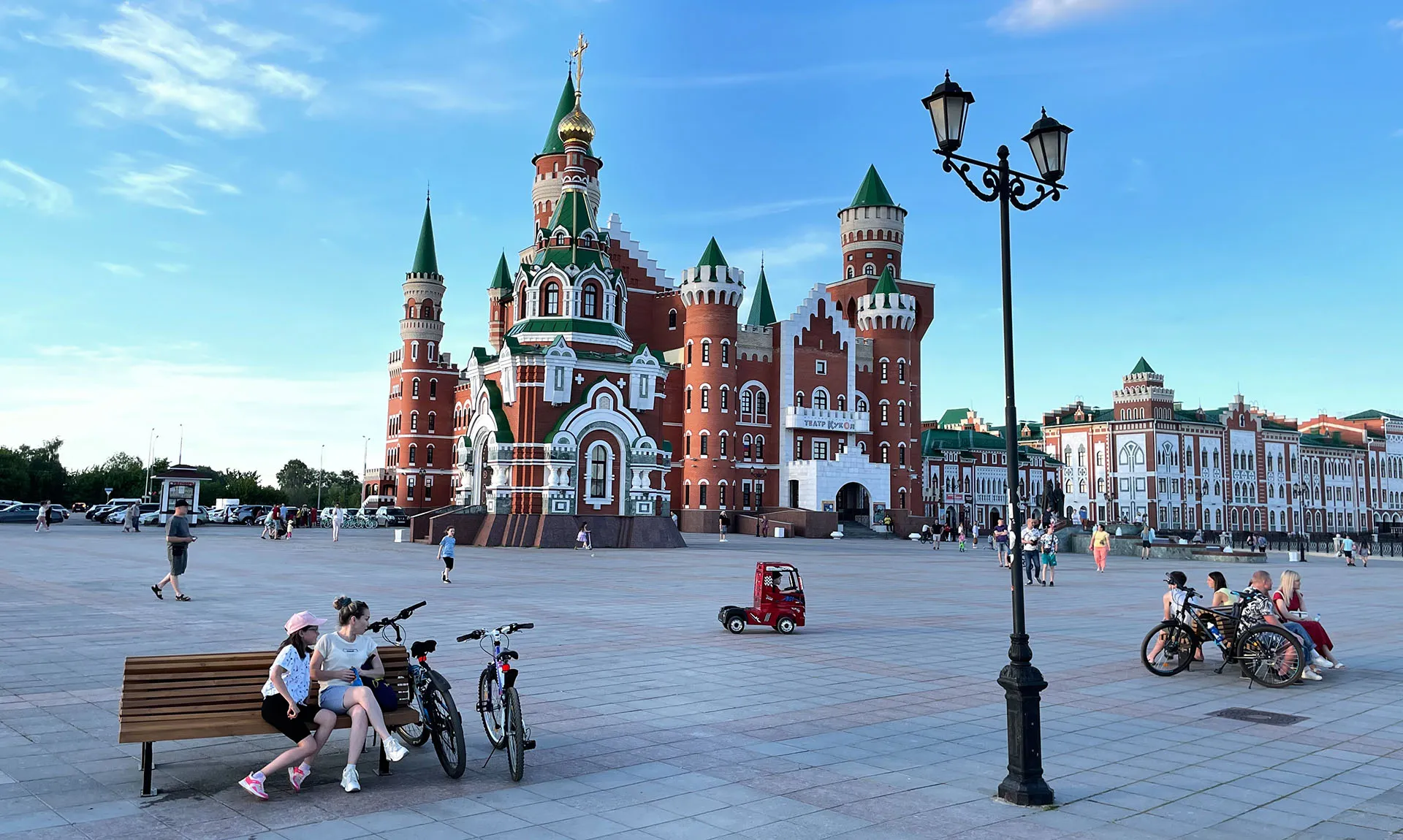 Отдых мечты: какие новые автомаршруты появились на Путешествуем.РФ