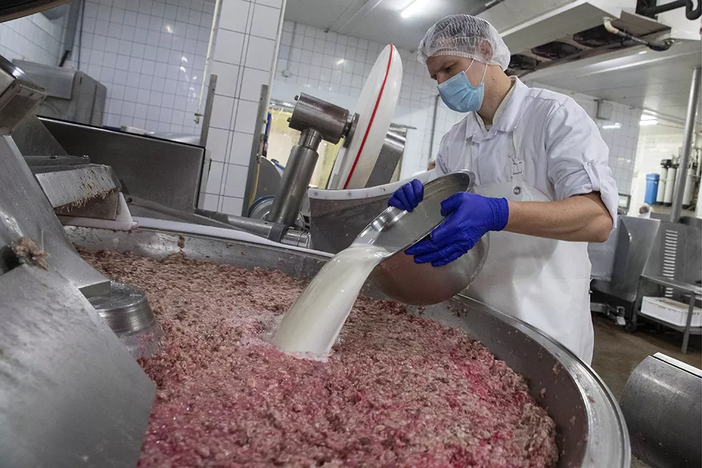 Деловая колбаса: как выпускать больше мясных деликатесов с меньшими затратами