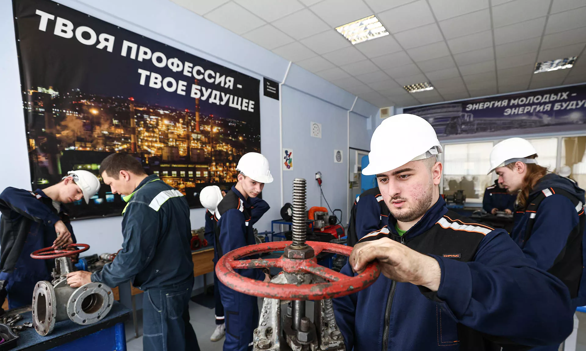 День открытых дверей: школьников приглашают в колледжи «Профессионалитета»