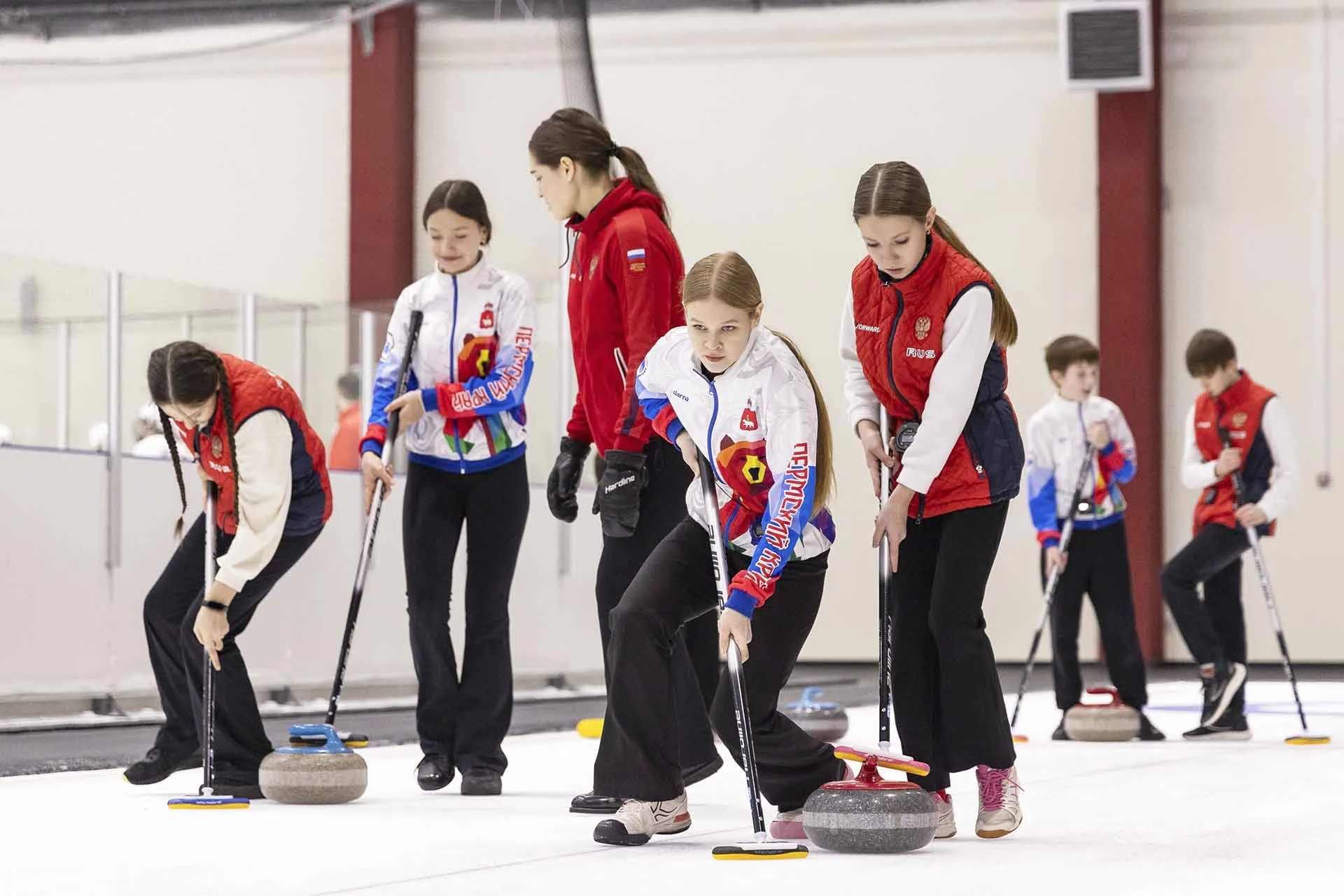 От стадионов до арен: как в регионах РФ развивают спортивную инфраструктуру