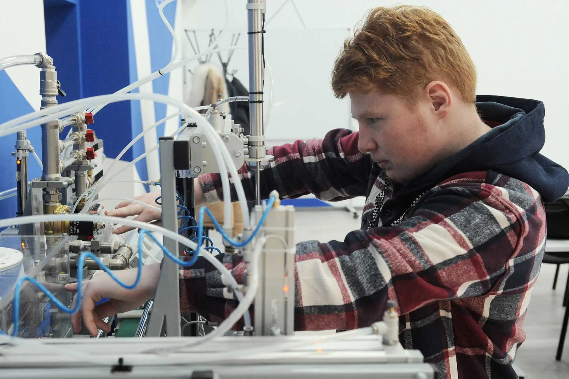 От школ до грантов: итоги первого года нацпроекта «Молодежь и дети»