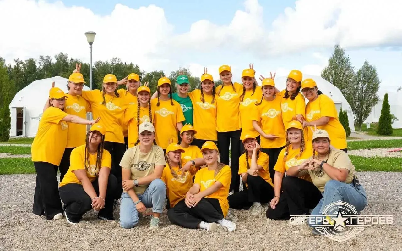 Супергерои в режиме 24/7: кто работает вожатыми