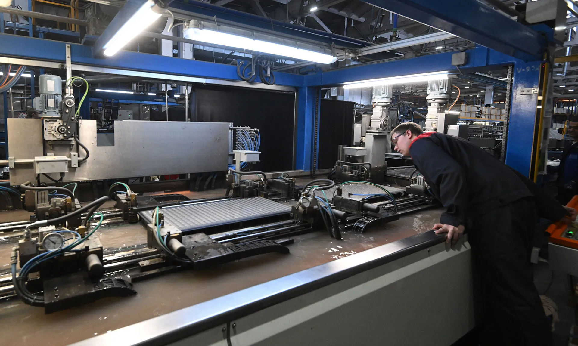 Роботы и цифровизация: как ФРП помогает бизнесу с импортозамещением