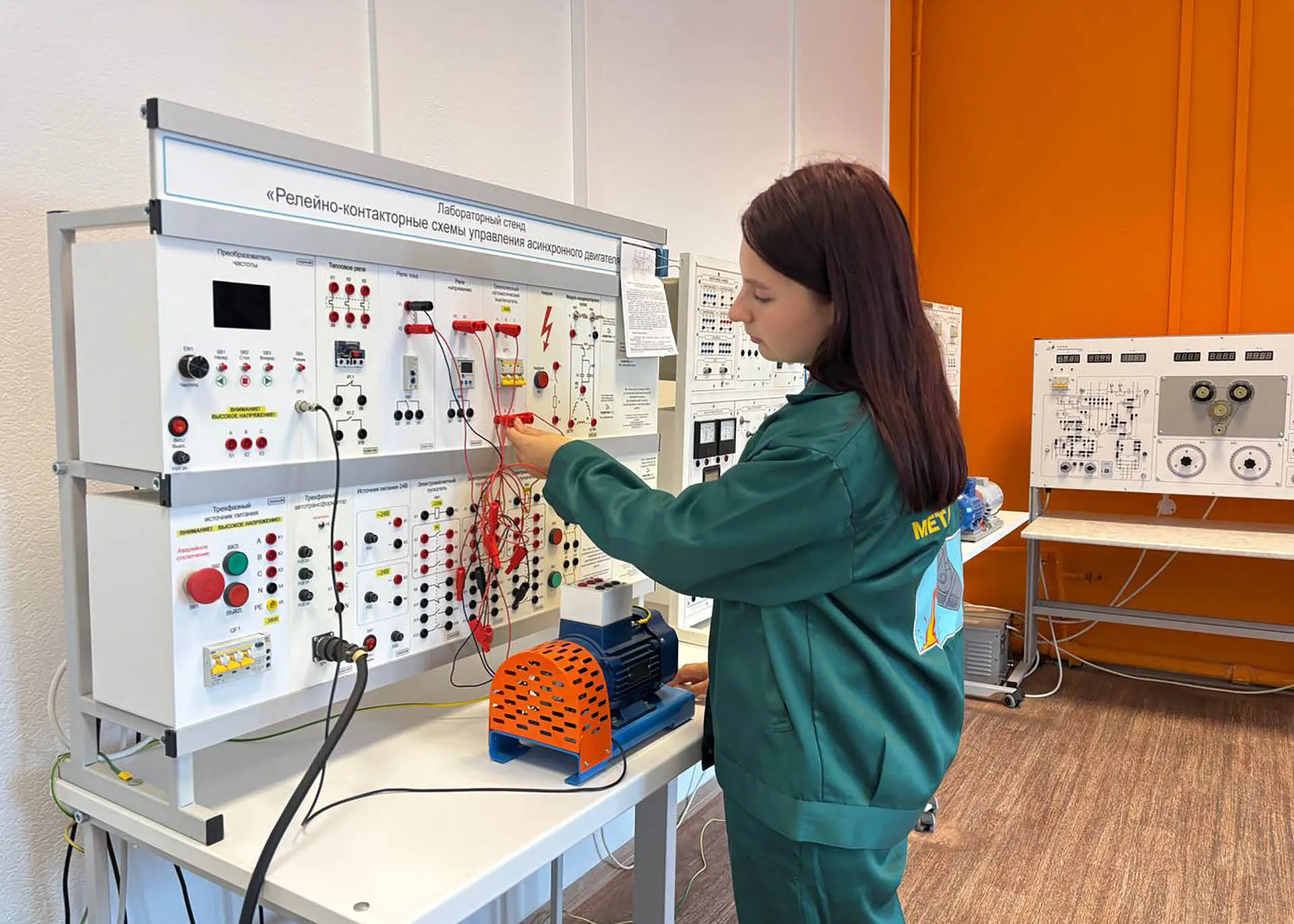 Нет преград: какие профессии получают студентки по «Профессиналитету»