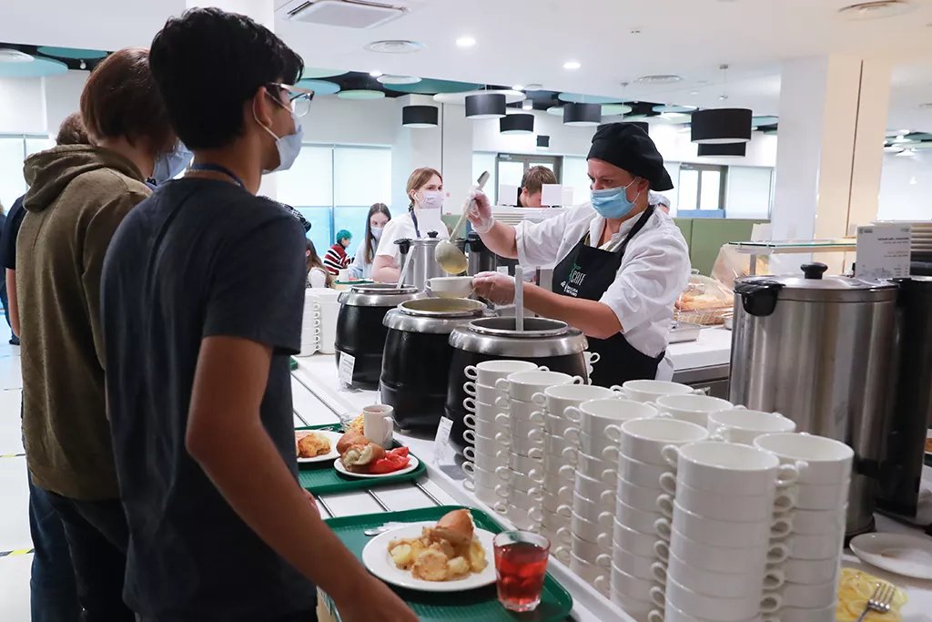 Безопасная еда: как избежать отравления