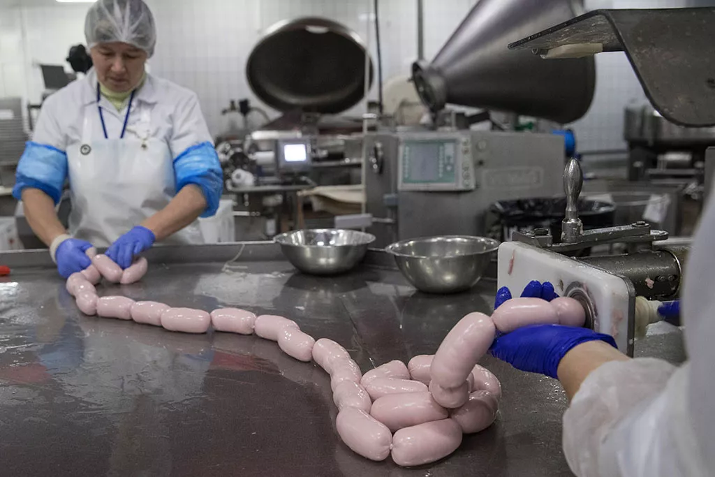 Деловая колбаса: как выпускать больше мясных деликатесов с меньшими затратами