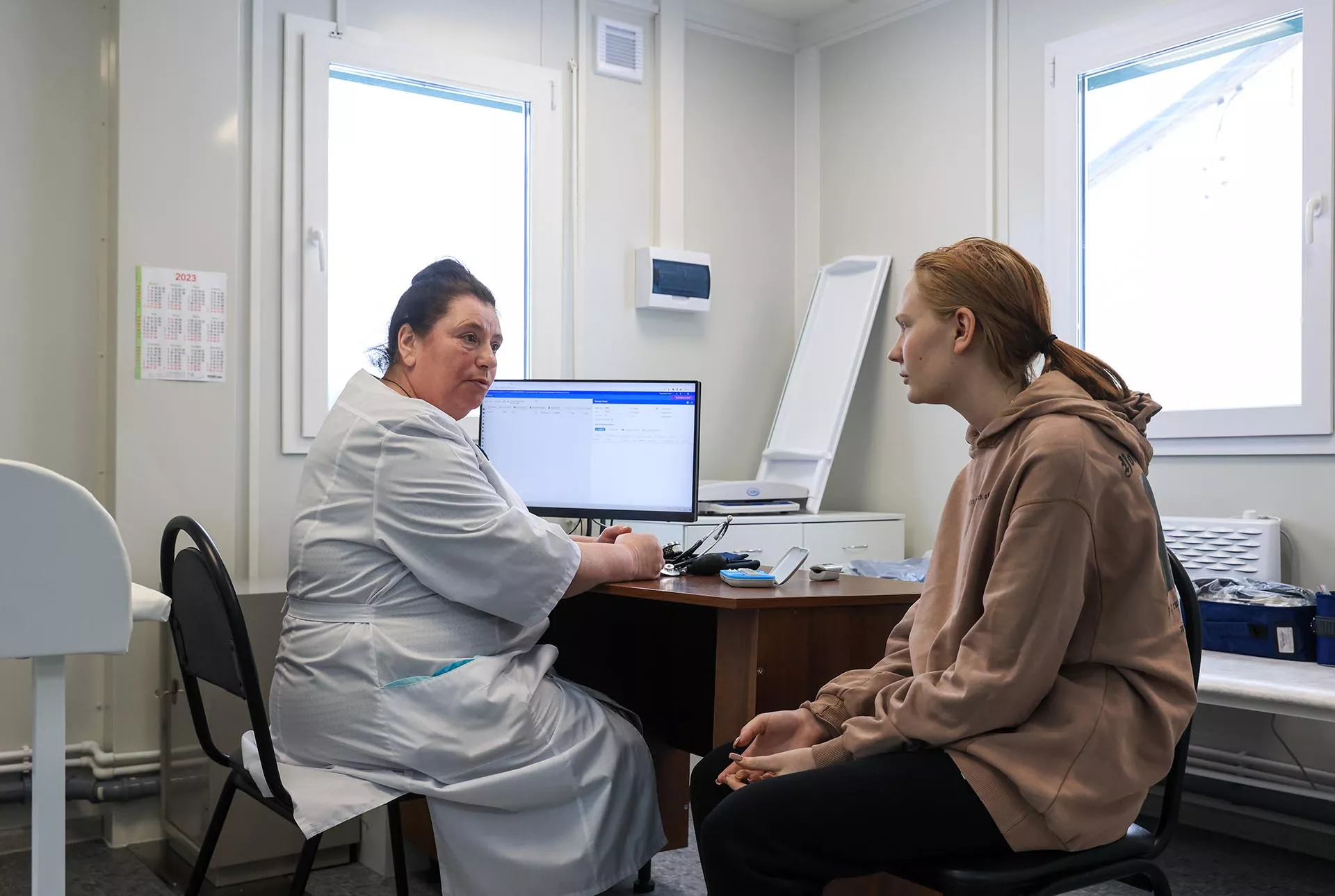На селе и в городе: как в России повышают доступность медицинской помощи