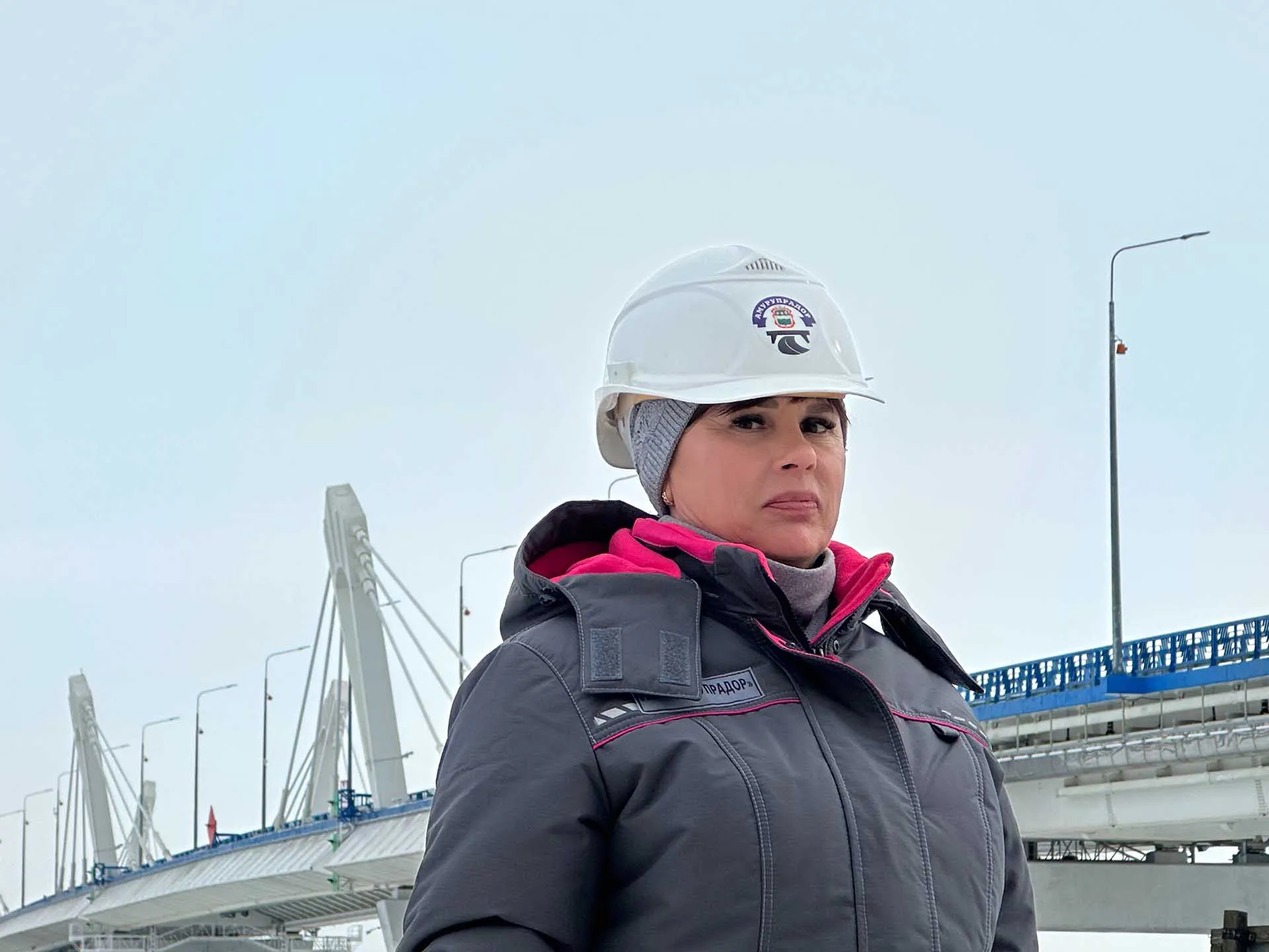 Красивые и смелые: как женщины участвуют в строительстве дорог