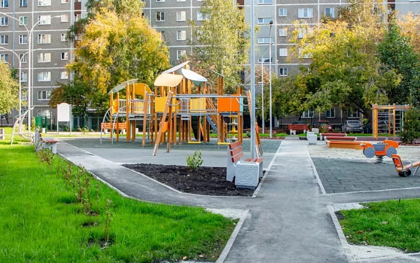 В&nbsp;Екатеринбурге до&nbsp;октября завершится благоустройство дворов