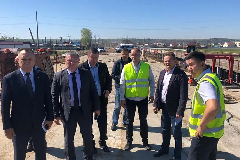 Под&nbsp;Иркутском планируют досрочно открыть мост через реку Куда