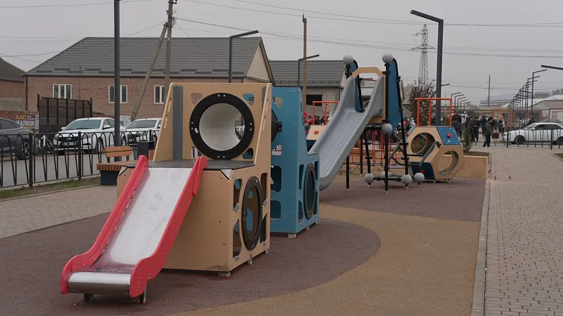 В&nbsp;дагестанском Хасавюрте открыли аллею по&nbsp;улице имени Громаковского