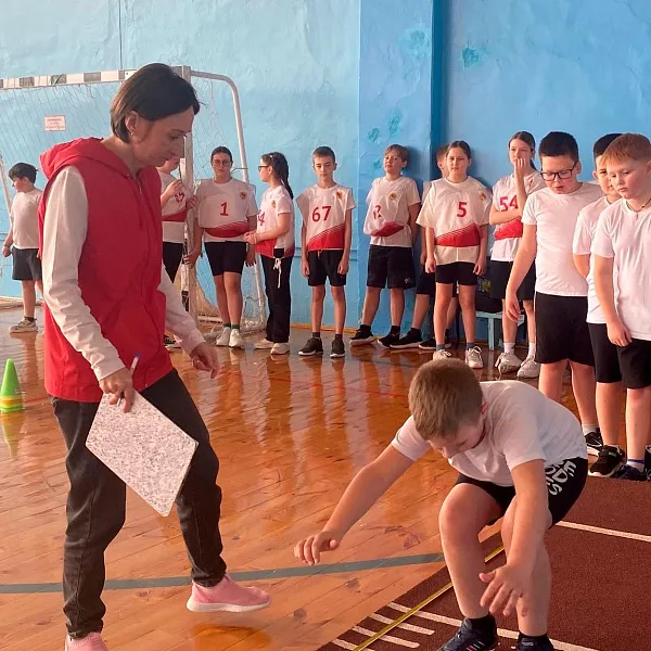 В&nbsp;Юрге Кузбасса школьники начальных классов сдали нормативы ГТО