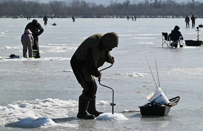 На&nbsp;озере Чебаркуль в&nbsp;Челябинской области провели экологическую акцию