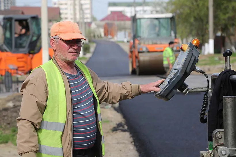 В&nbsp;Грозном идет ремонт улицы Белова