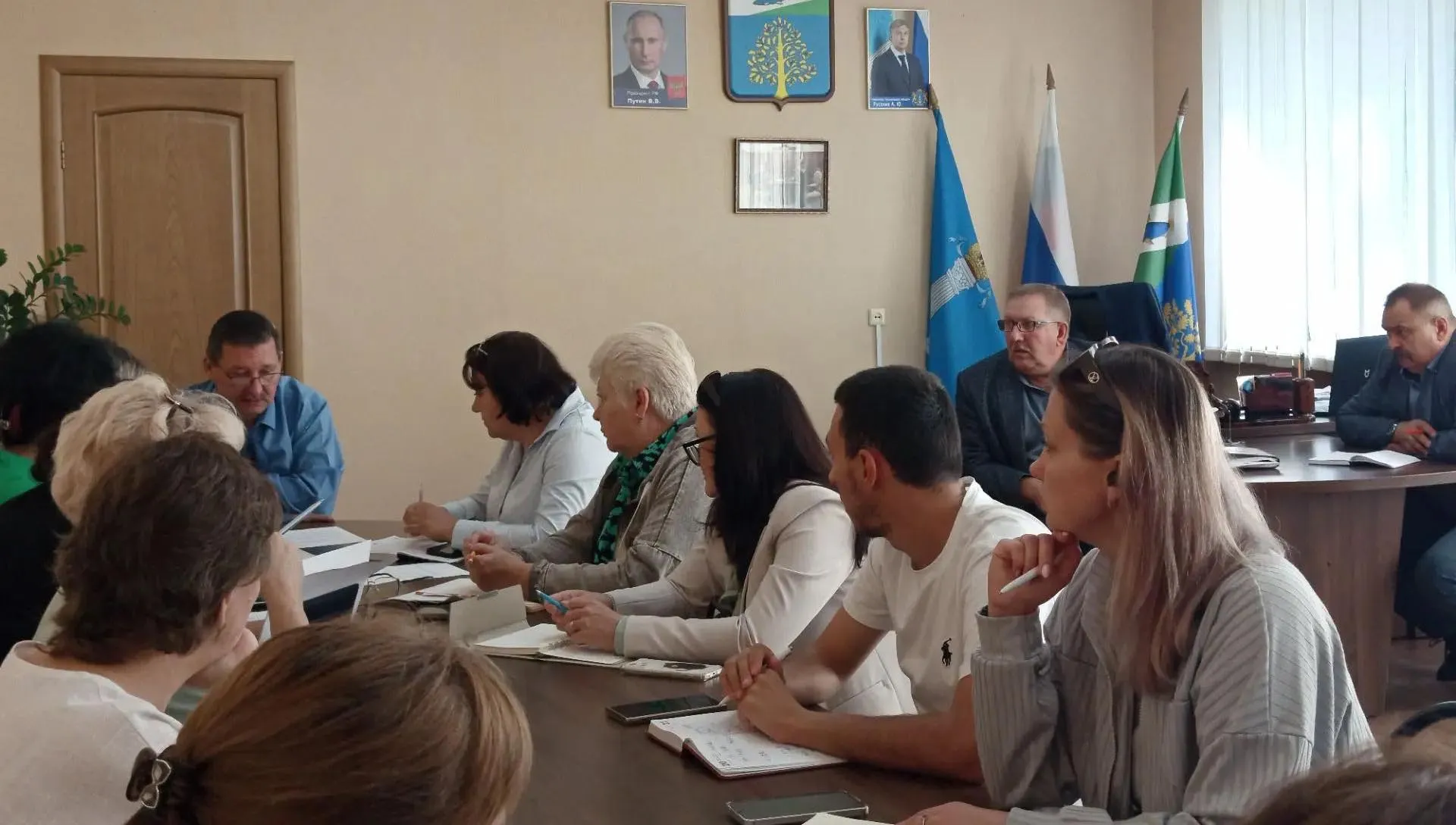 Администрация МО Майнский район