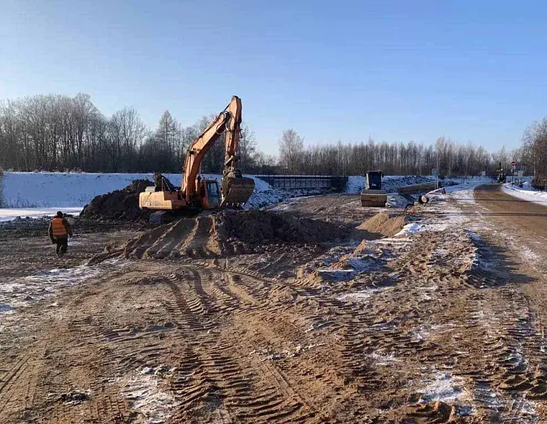 В&nbsp;Псковской области начали ремонтировать мост через реку Кухву