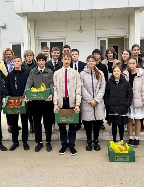 Школьники Ставропольского края посетили тепличный комплекс