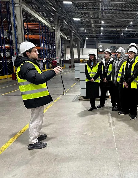 Почти 1,4&nbsp;тыс. учащихся посетили с&nbsp;экскурсиями предприятия Тверской области