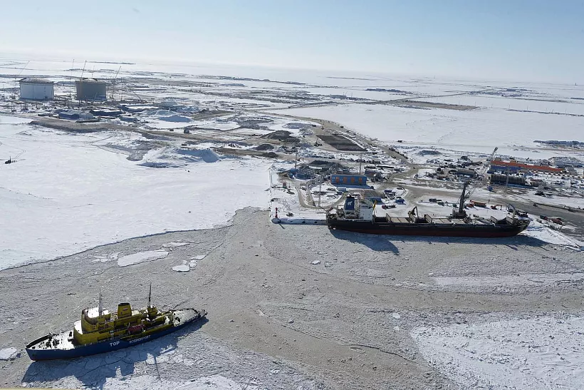 Объем грузоперевозок по&nbsp;Севморпути в&nbsp;2020&nbsp;году превысил плановые показатели