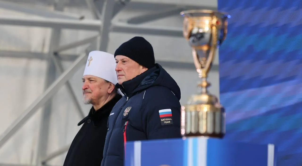  Комитет по физической культуре и спорту Ленинградской области