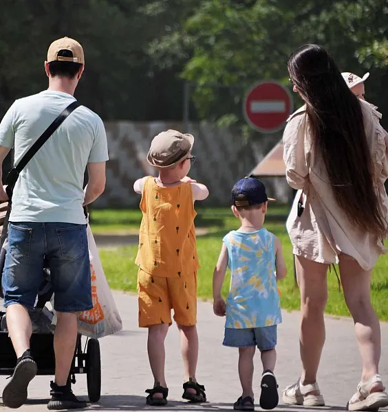 Число многодетных семей в&nbsp;России в&nbsp;2025&nbsp;году выросло почти до&nbsp;3&nbsp;миллионов