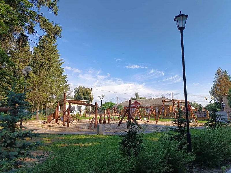 В&nbsp;городе Дмитриеве Курской области обустроили сквер у&nbsp;детсада