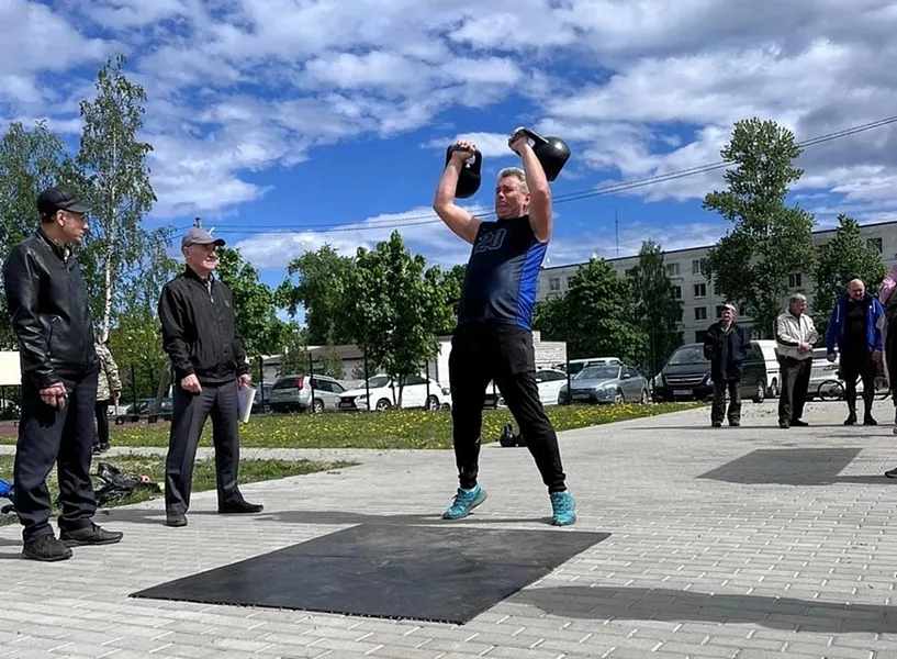 В&nbsp;Приозерске Ленинградской области прошел турнир по&nbsp;гиревому спорту