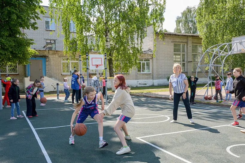 В&nbsp;Нижнем Новгороде открыли многофункциональную спортивную площадку
