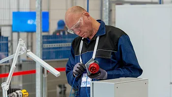 Новая страница в&nbsp;жизни: как&nbsp;участникам СВО помогают найти работу